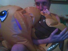 Inflatable taffy horse toy