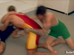 Horny jocks fuck in 3some in locker room