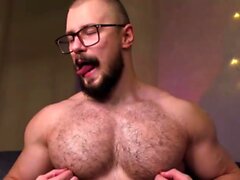 Incredible sexy twink with hard big muscles solo jerking fun