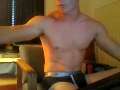 hot straight muscle boy wanks for the ladies