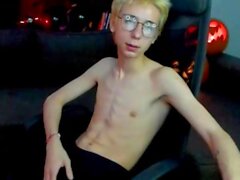 Gay twink solo for this huge cock jacking off