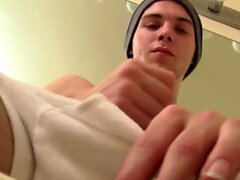 Skater Twink Jimmy Pats Jerks Off His Meaty Dick Solo On Cam