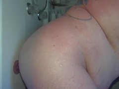 chubby tattooed sucks and fucks dildo in shower